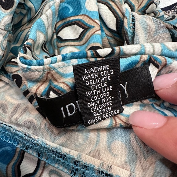 Ideology Long Sleeve Teal Top Peacock Feathers Size XL - Picture 6 of 10